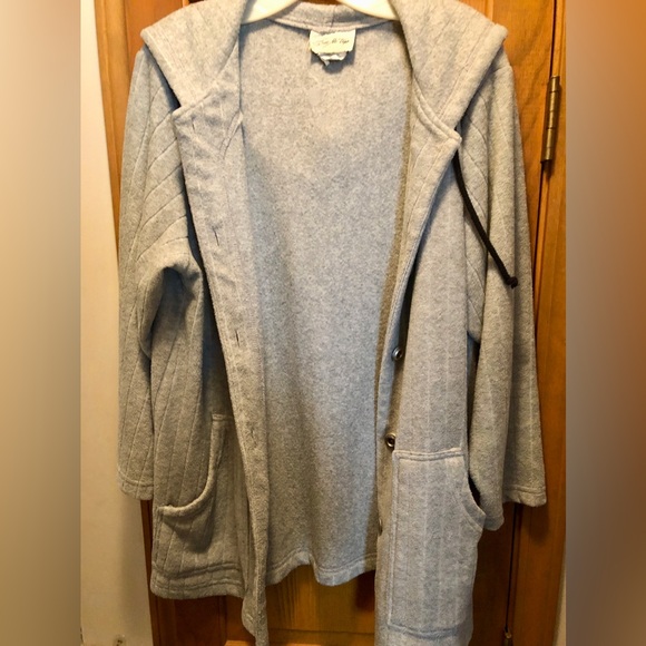 Gray Fleece Hooded Cardigan Cozy Sweater Jacket Coat Size 8 Medium - Picture 3 of 11